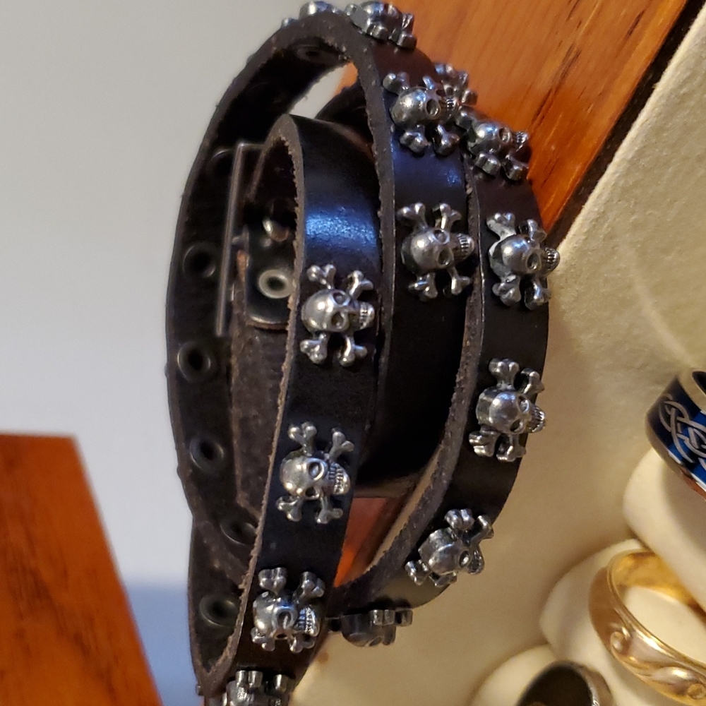 Skull bracelet